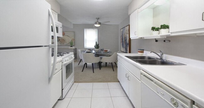 Photo - Inwood Village Apartments