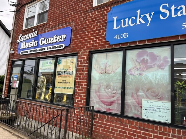 Photo - 410 Jericho Tpke Unit # 3A