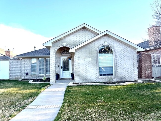 Building Photo - 54 Lafayette Pl