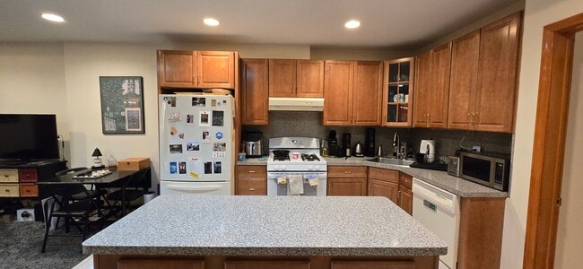 Photo - 129 Park Ave Unit 1