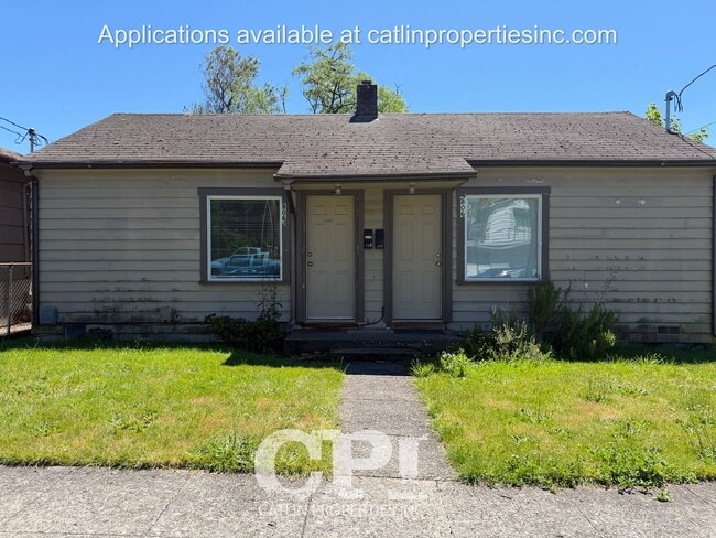 Building Photo - 1-Bedroom Apartment for Rent – 806 1/2 Ayers Street, Kelso, WA 98626