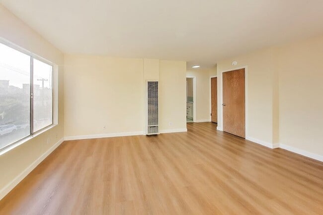 Photo - 295 Buchanan St Unit 105