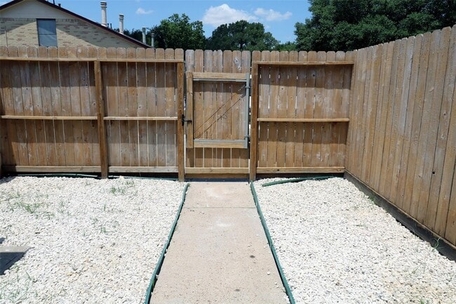 Photo - 1919 Country Village Blvd Unit B