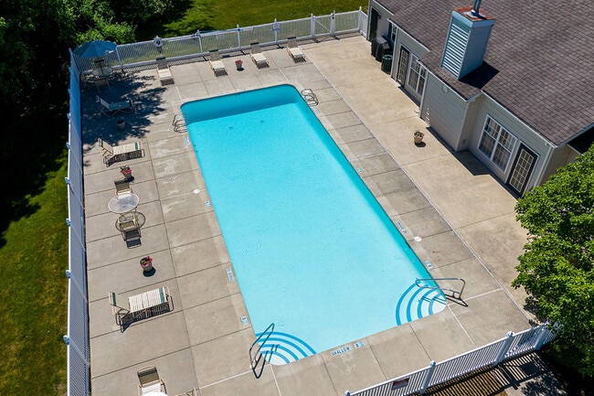 WoodsEdge Apartments