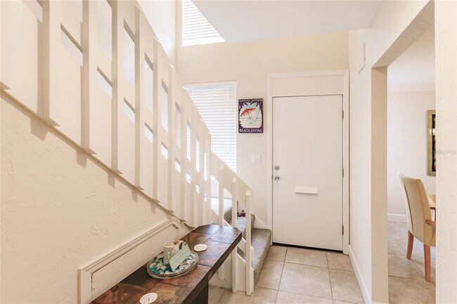 Photo - 1207 E Peppertree Dr