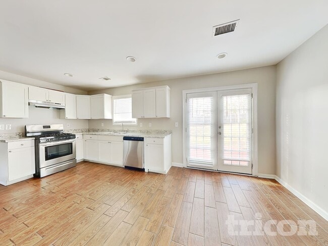 Photo - 1454 Glenfield Dr