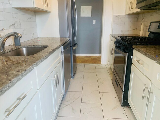 Photo - 201 St Pauls Ave Unit 16N