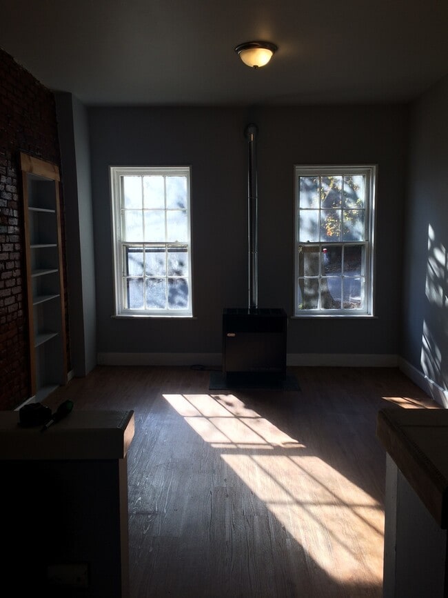 Building Photo - 47-49 Vliet Street Unit 49 Vliet - 1