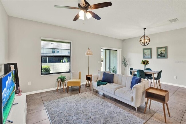 Photo - 16930 Storyline Dr