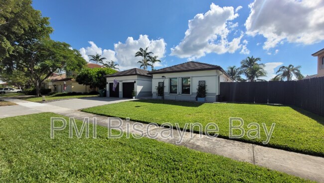 Photo - 21369 SW 92nd Ave