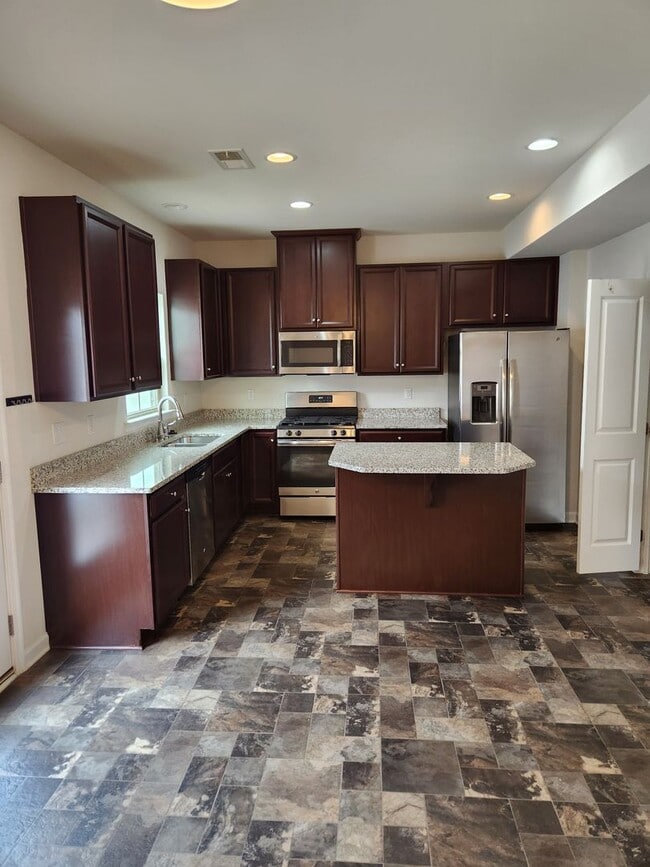 Photo - Modern 3 bed Townhouse-Foxcreek Subdivision -Moseley/Chesterfield