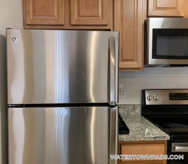 Photo - 245 Main St Unidad 61