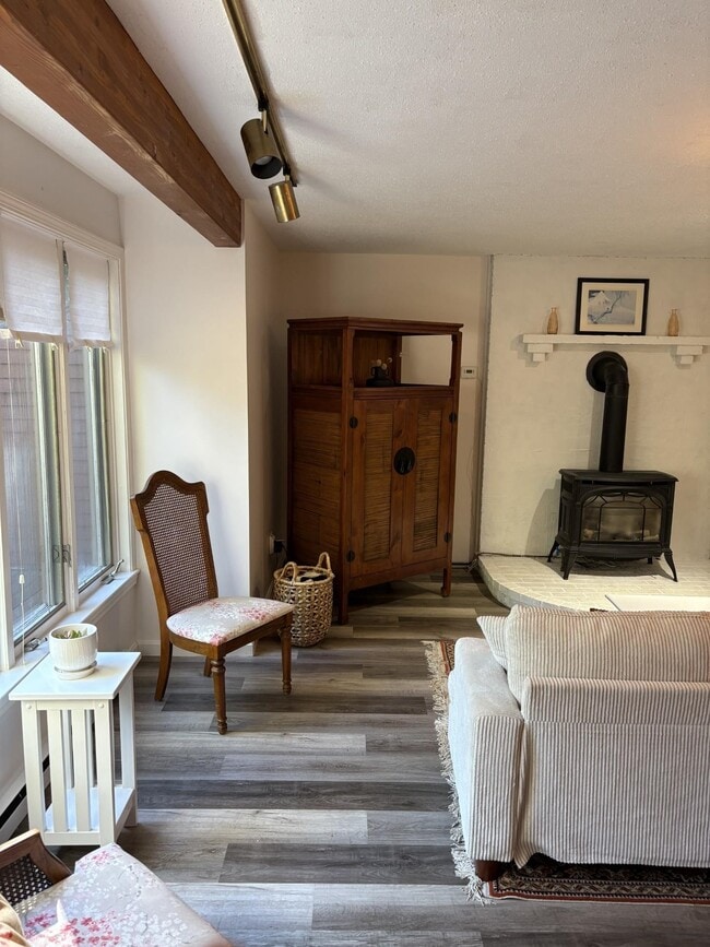 Photo - 162 Meadows Dr