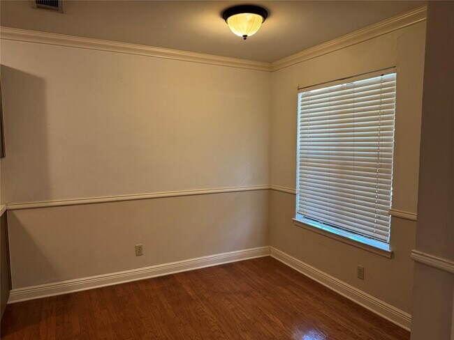 Photo - 2907 Pearl St Unidad 103