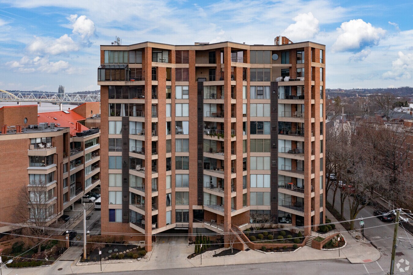 Photo - Riverside Place