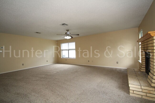 Photo - 1802 Mattie Dr