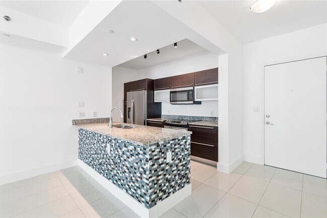 Photo - 951 Brickell Ave Unit 700