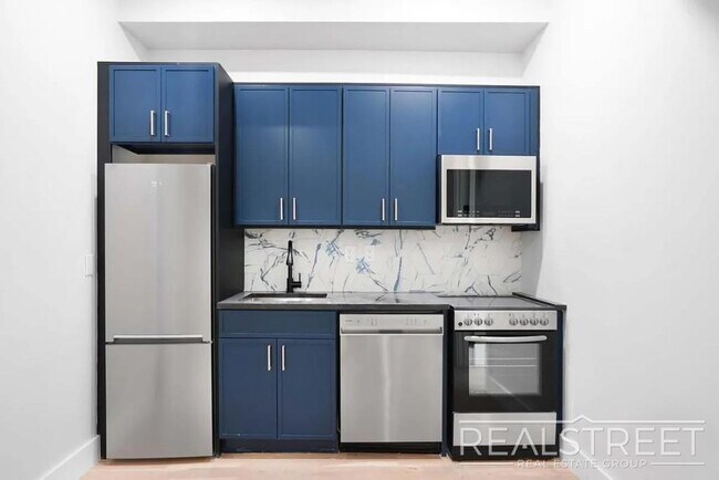 Photo - Meserole Street Unit 2A