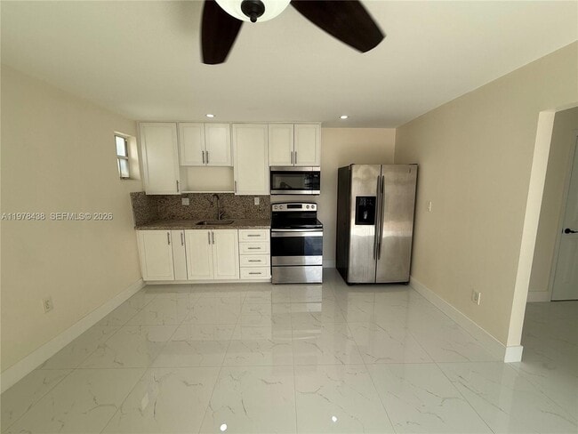 Photo - 11690 SW 185th St Unit 1