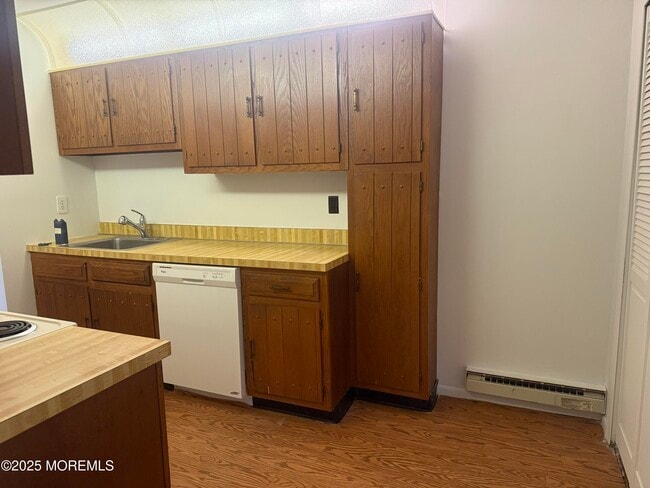 Photo - 166 Cross Slope Ct