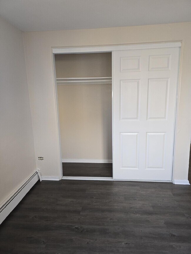 Photo - Marion Apartments