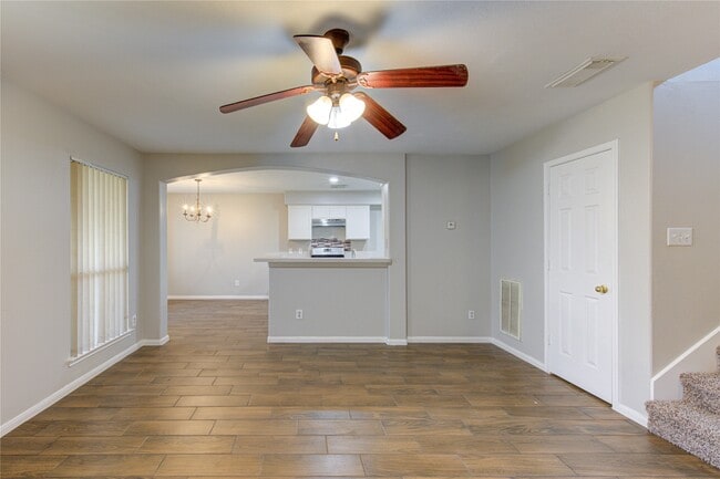 Photo - 13903 Maximos Dr