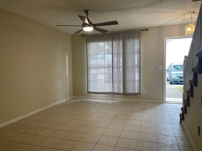 Photo - 2/1.5 Fletcher Mill Townhouse $1550/month Available 6/20/2026