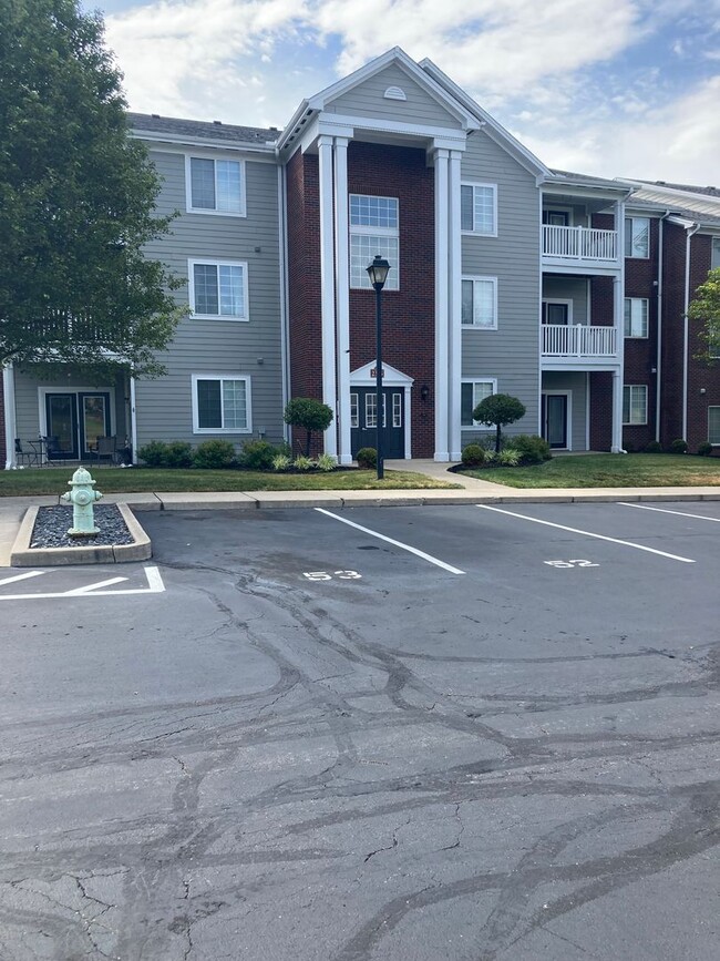 2 Bedroom, 2 Bath Beautiful Condo in Fairborn Unit 103 Condo for Rent