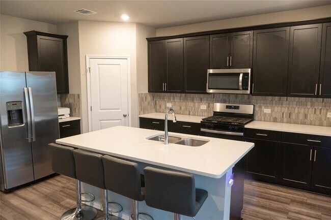 Photo - 14605 Allard Dr