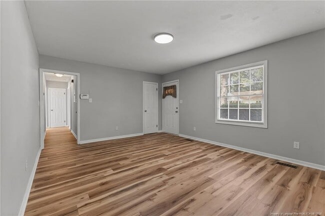 Photo - 412 Morley Dr
