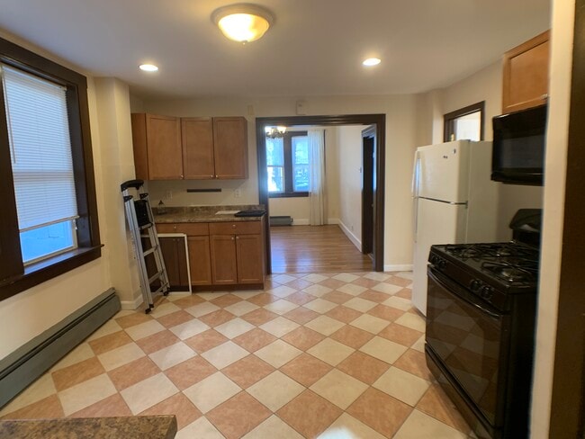 Photo - 157 Pearl St Unit 1