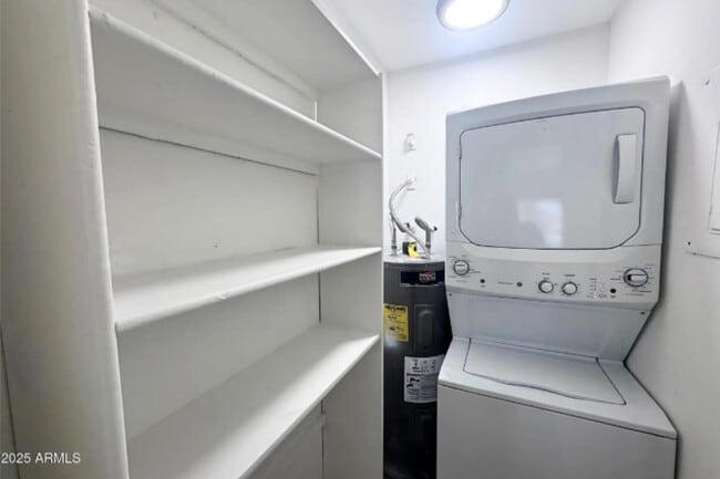 Photo - 725 W 1st Ave Unit Apt 201