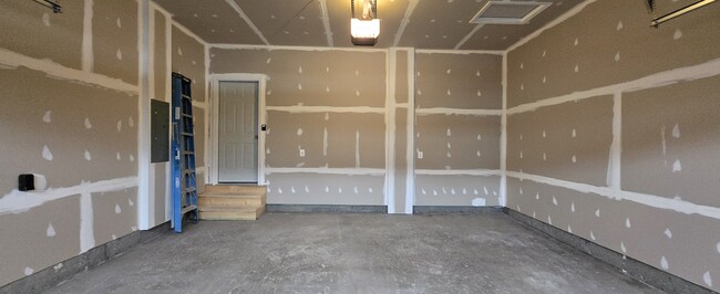 Photo - 107 Alabaster Ln