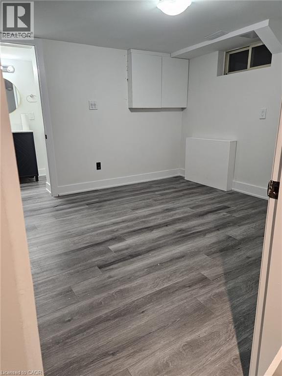 Photo - 134 Bridgeport Rd E
