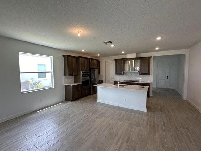 Photo - 1166 Tangled Orch Trce