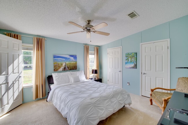 9896 61st Terrace Unit SI ID1545787P