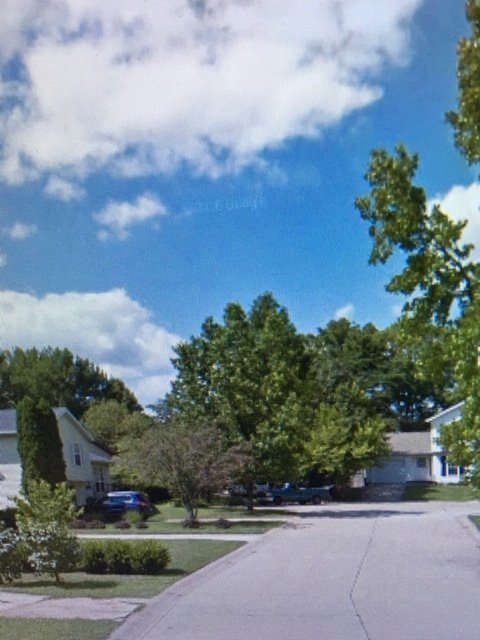 Photo - 1618 S Pinestone Ct House