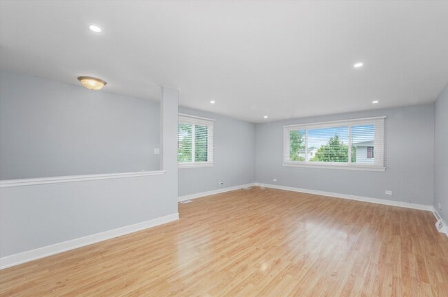 Photo - 1323 Wakeby Ln Unit 1323