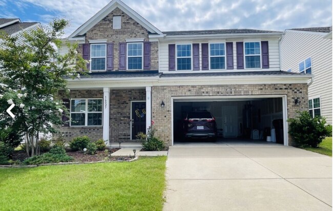 A charming house w/ 4 beds and 3bath in Ha... - A charming house w/ 4 beds and 3bath in Ha...