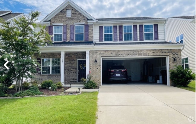 Building Photo - A charming house w/ 4 beds and 3bath in Ha...