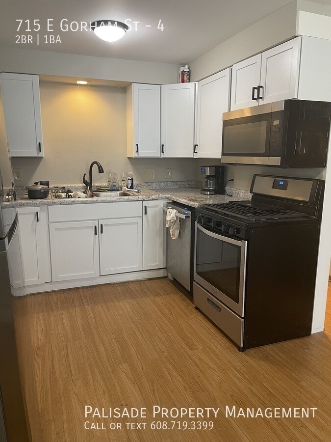 Photo - 715 E Gorham St Unit 4