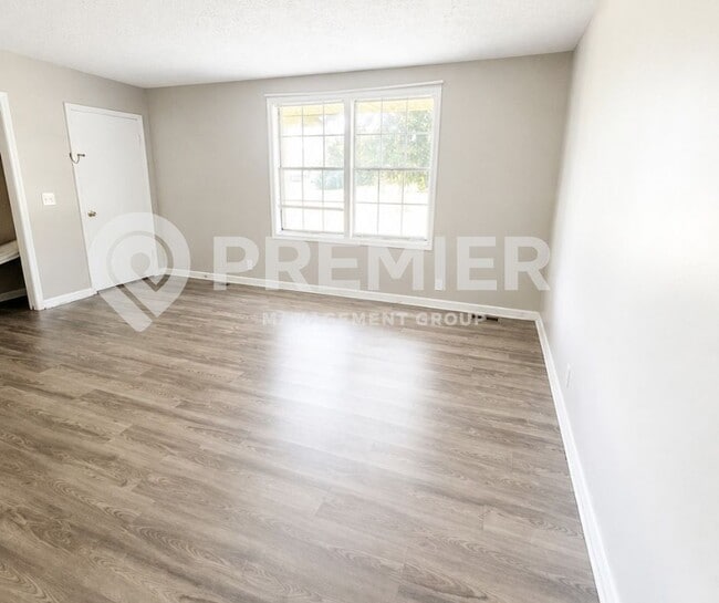 Photo - 1611 Hartsville Pike Unit 1
