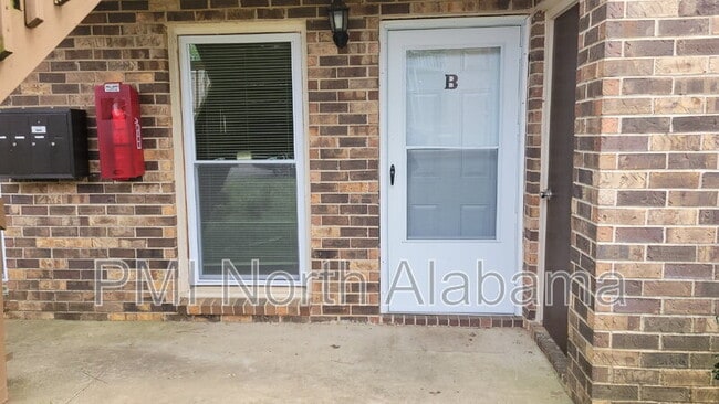 Photo - 1502 Barrington Rd NW Unidad Apt B