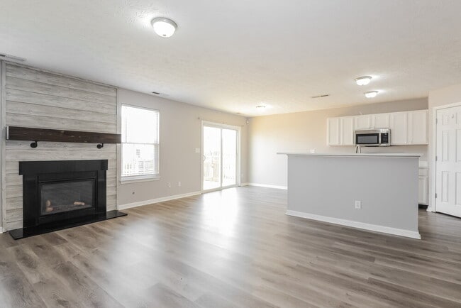 Photo - 8045 Retreat Ln