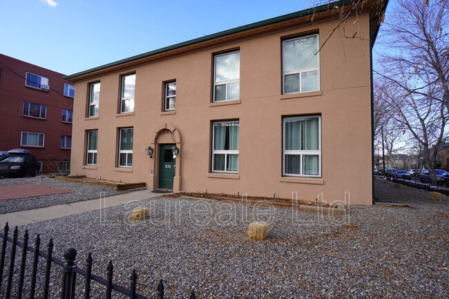 Building Photo - 815 N Ogden St Unit #3 Rental