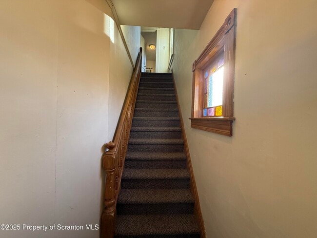 Photo - 1315 Farr St