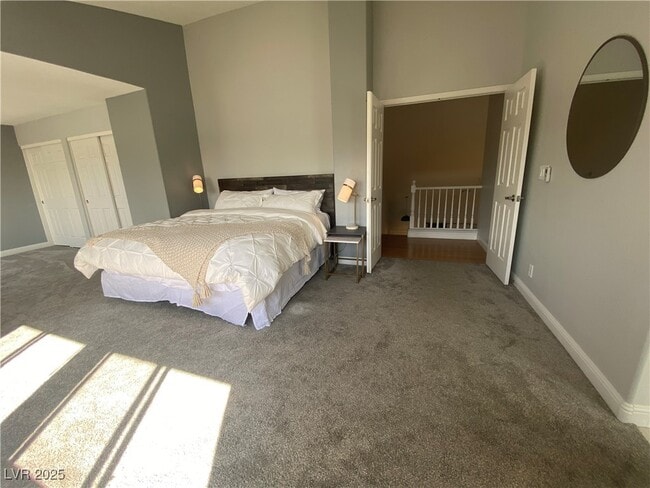 Building Photo - 10637 Amblewood Ave