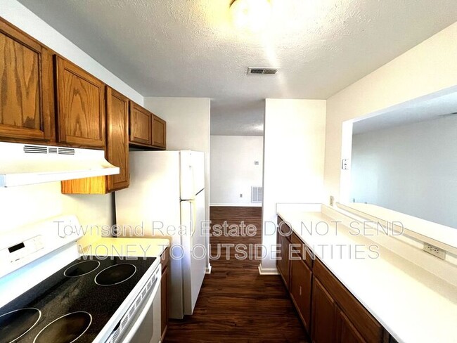 Photo - 1005 Ancestry Dr