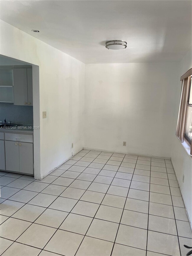 Photo - 2347 NW 28th St Unit 1-2