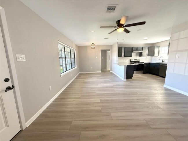 Photo - 1417 5th Ave N